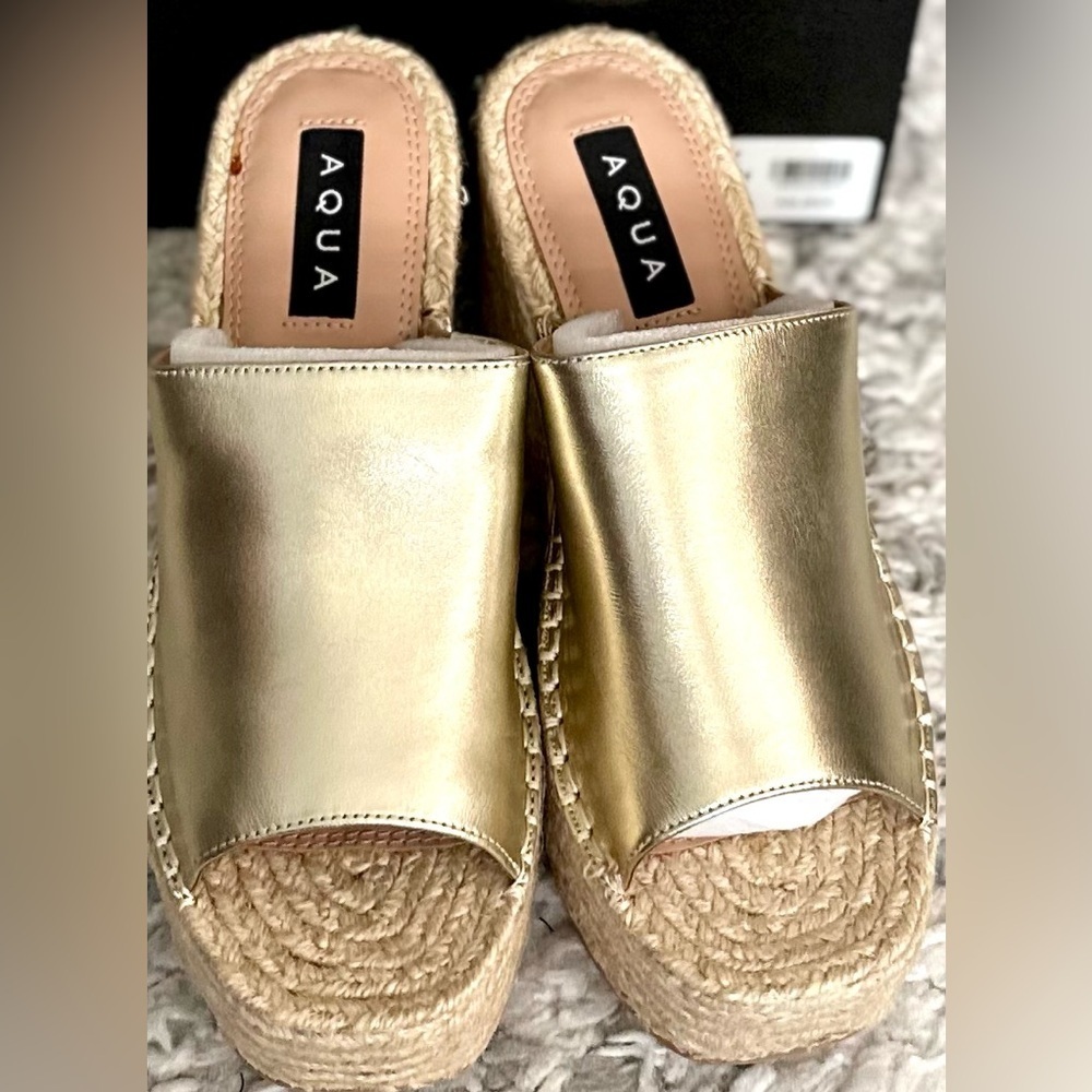 NWT Aqua Jacy Gold Leather Espadrille Platform Wedges — 7.5 | Summer Staple - Picture 12 of 14